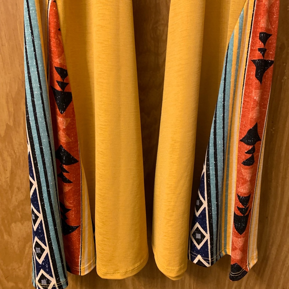 L&B Medium yellow aztec flare leg pants - Picture 6 of 8